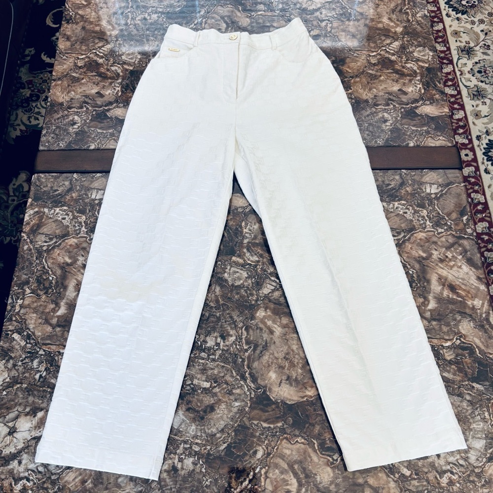 St. John Sport by Marie Gray High Waist White Textured Pants size 2
